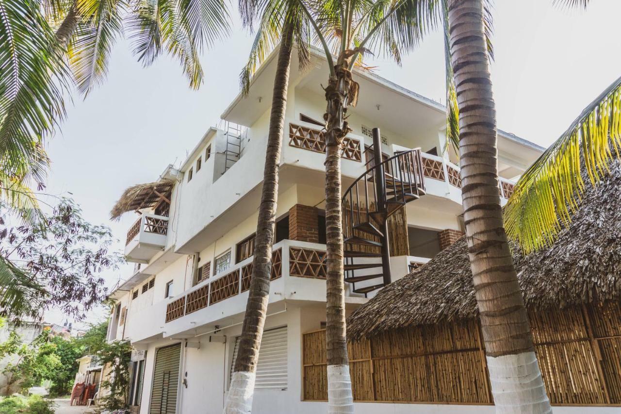 Готель Nomad Beach House Пуерто-Ескондідо Екстер'єр фото