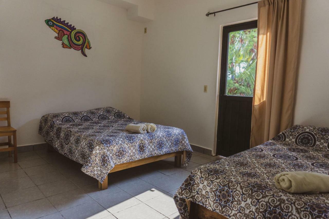 Готель Nomad Beach House Пуерто-Ескондідо Екстер'єр фото