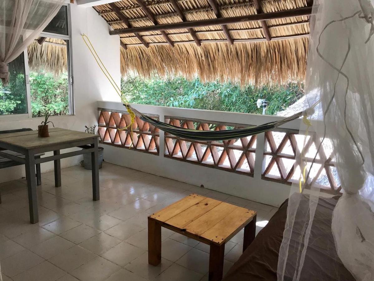Готель Nomad Beach House Пуерто-Ескондідо Екстер'єр фото